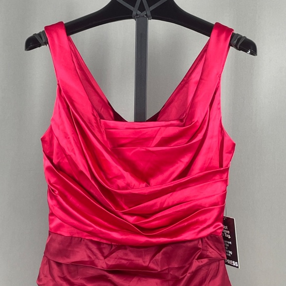 NEW Express Dress Womens 4 red pink satin pencil cocktail colorful classic - Picture 2 of 9